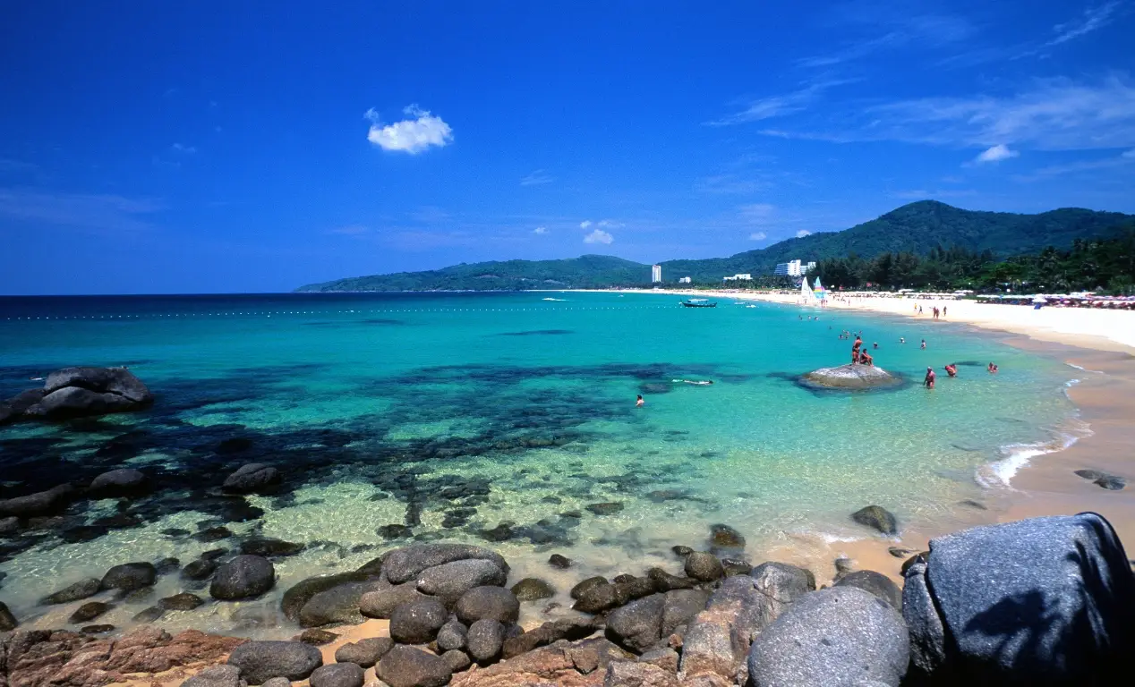 ¿Cuál es la mejor época para viajar a Phuket?