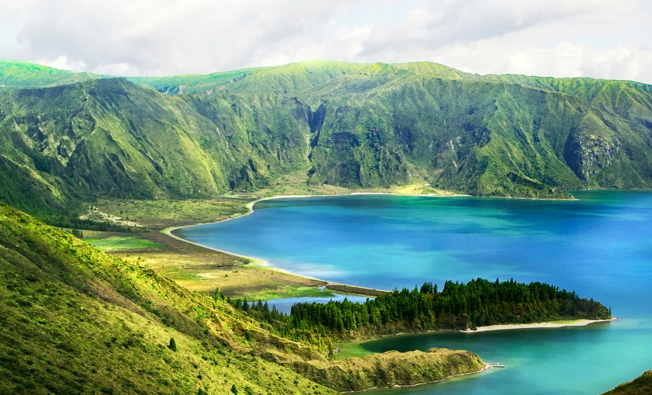 Lagoa do Fogo