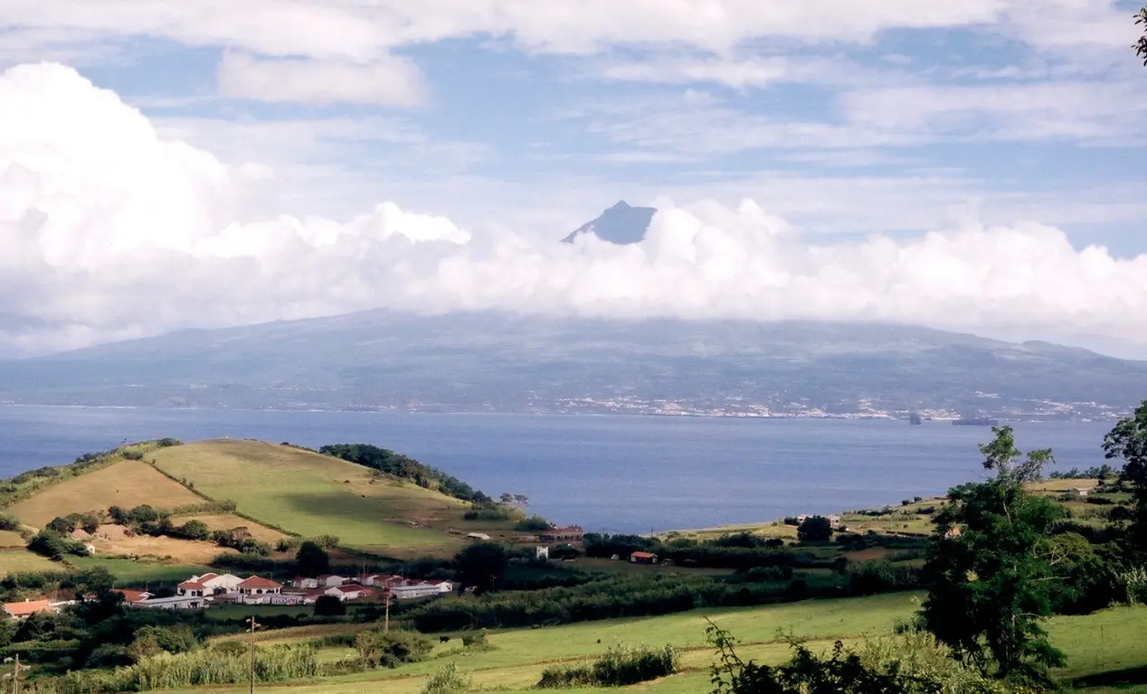 Isla Pico e Isla Faial